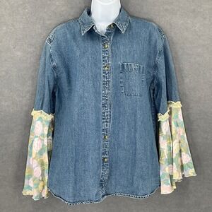 Denim Shirt Floral Bell Sleeves Lace Sz M Button Up‎ Eclectic Boho Artsy Vtg